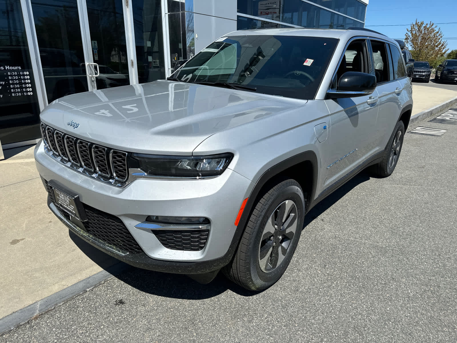 new 2024 Jeep Grand Cherokee 4xe car, priced at $59,880