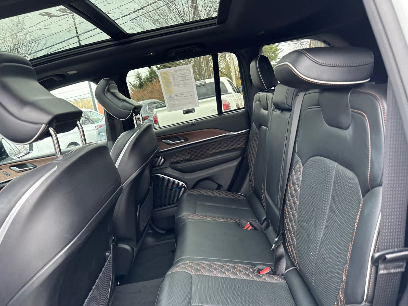 used 2022 Jeep Grand Cherokee 4xe car, priced at $38,945