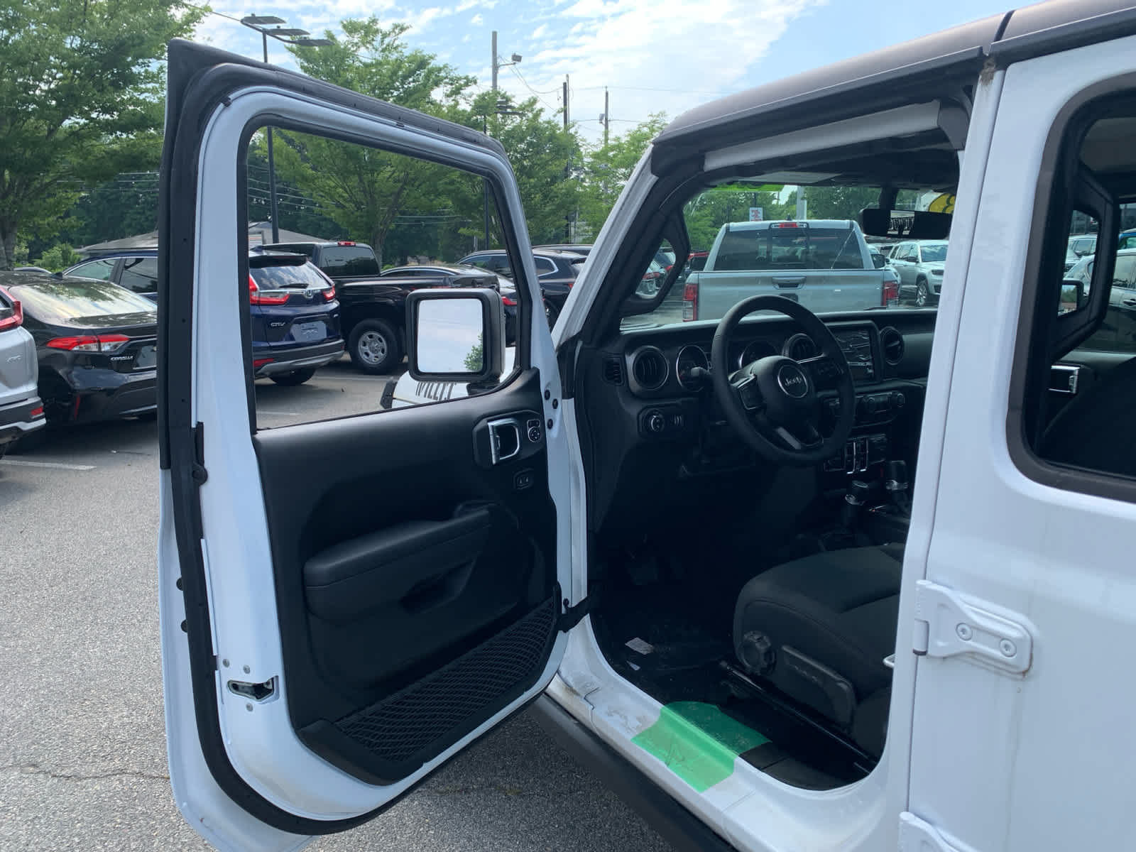 new 2023 Jeep Gladiator car, priced at $49,108