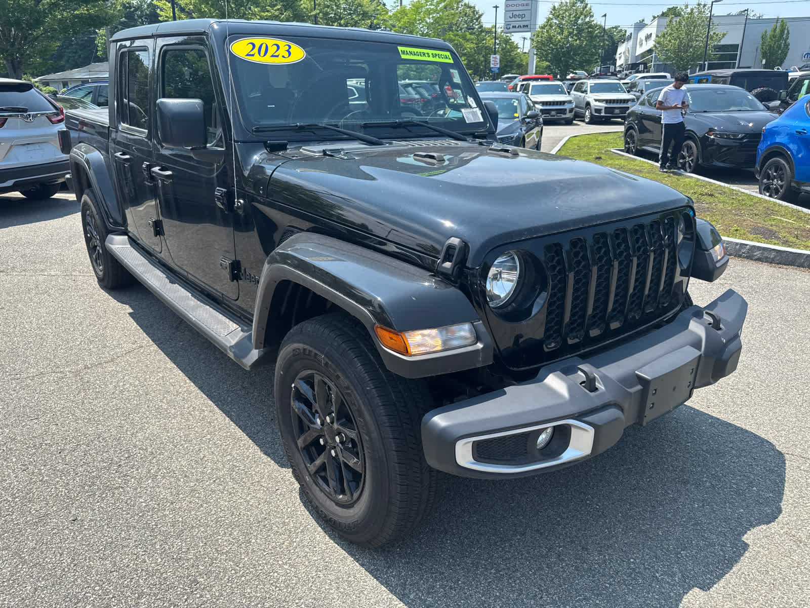 new 2023 Jeep Gladiator car, priced at $44,171
