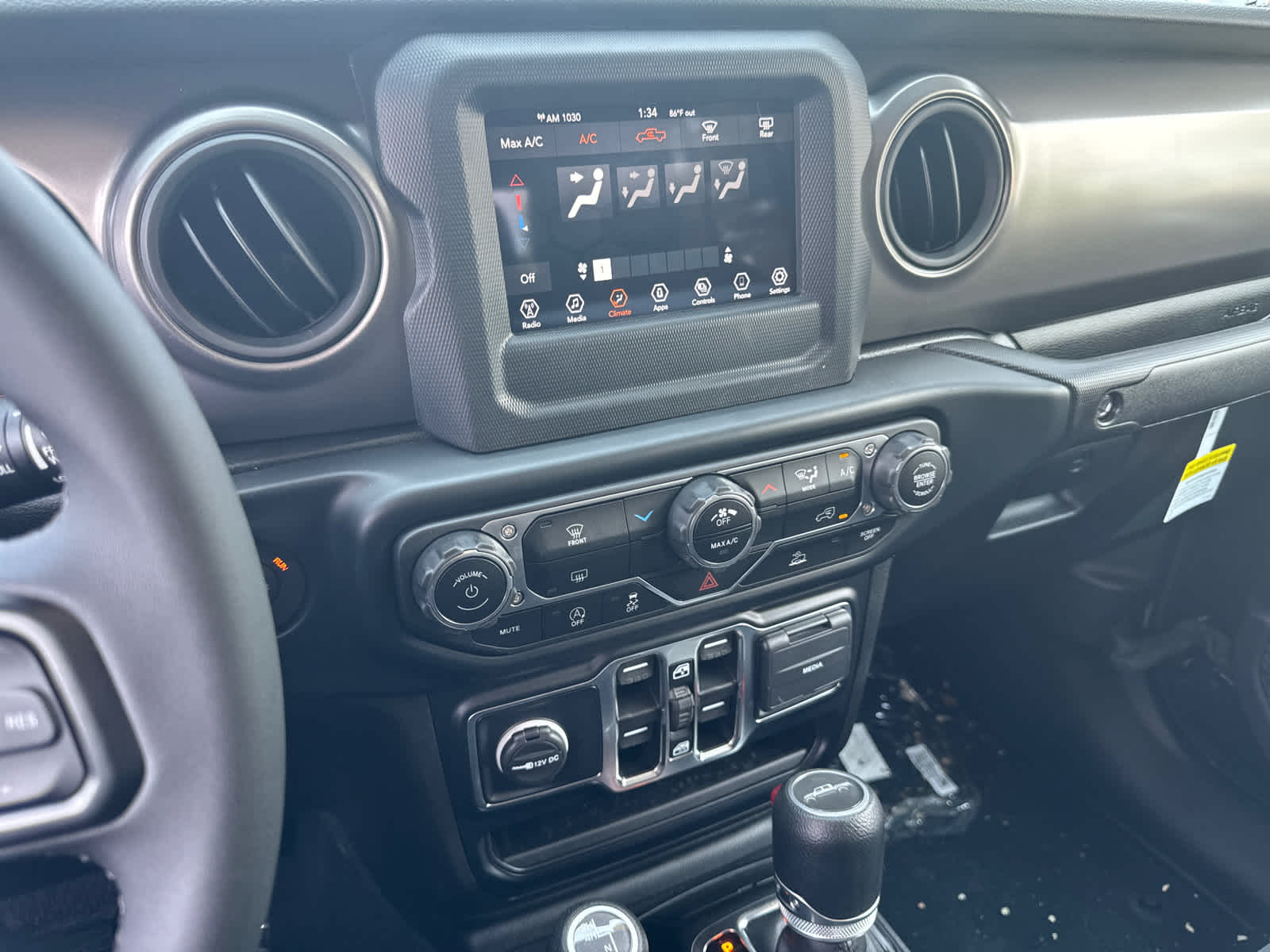 new 2023 Jeep Gladiator car, priced at $44,171