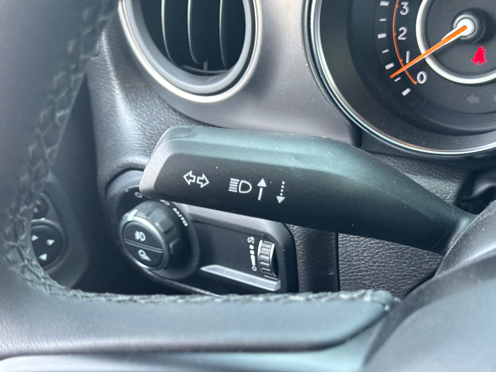 new 2023 Jeep Gladiator car, priced at $44,171