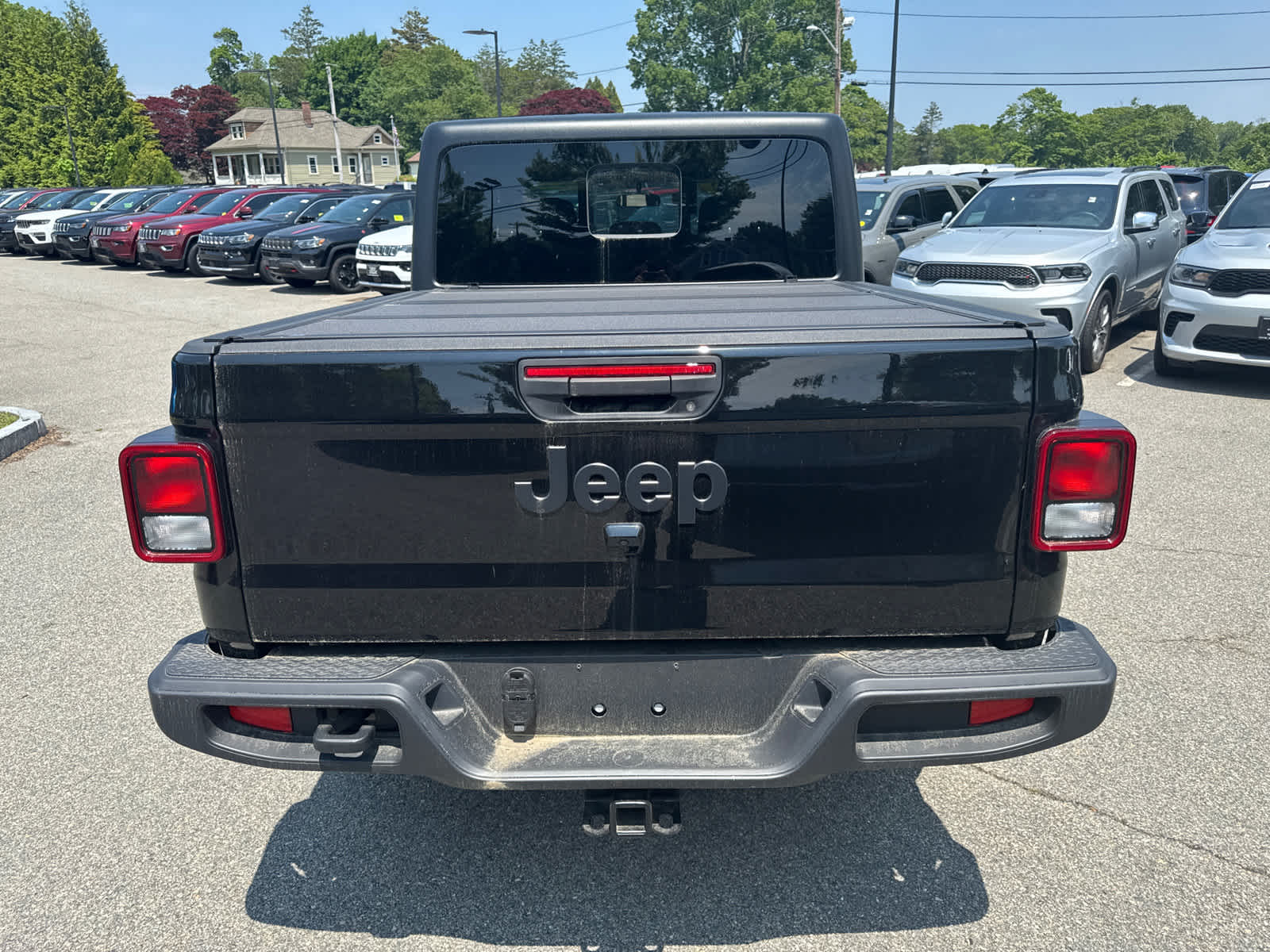 new 2023 Jeep Gladiator car, priced at $44,171
