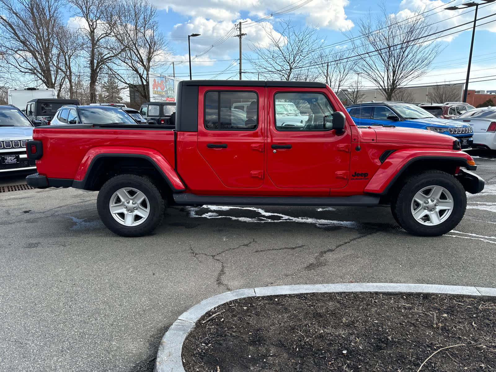 used 2021 Jeep Gladiator car, priced at $27,989