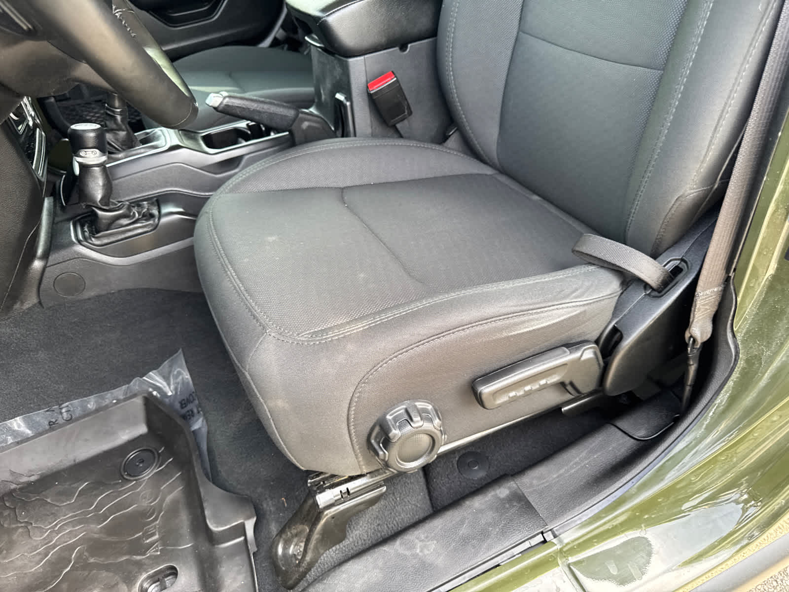 used 2022 Jeep Gladiator car, priced at $30,900