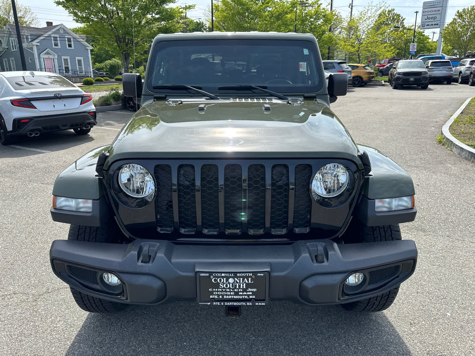 used 2022 Jeep Gladiator car, priced at $30,900