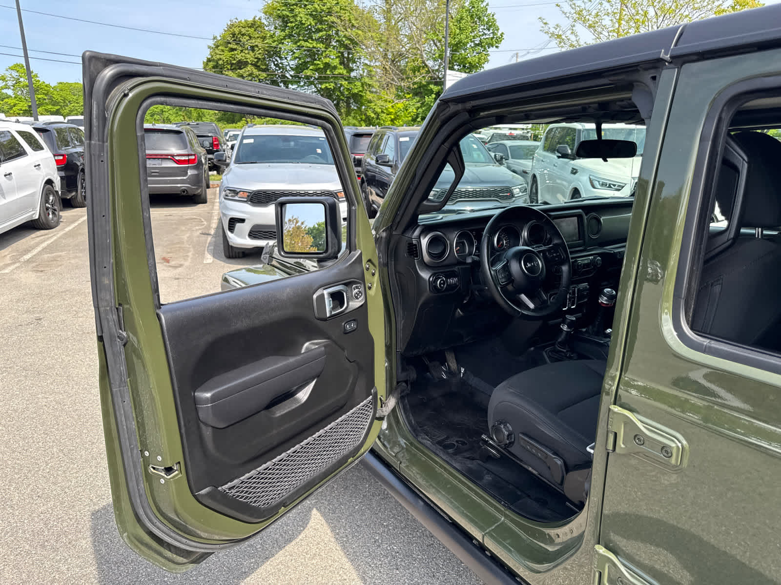 used 2022 Jeep Gladiator car, priced at $30,900