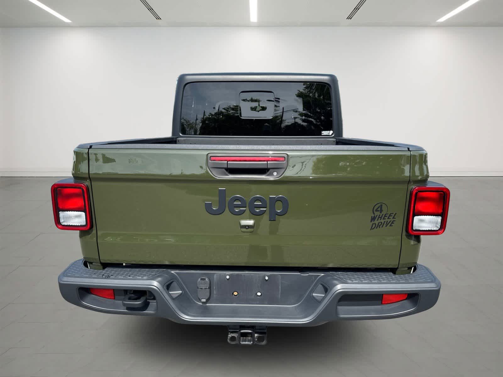 used 2022 Jeep Gladiator car, priced at $30,900