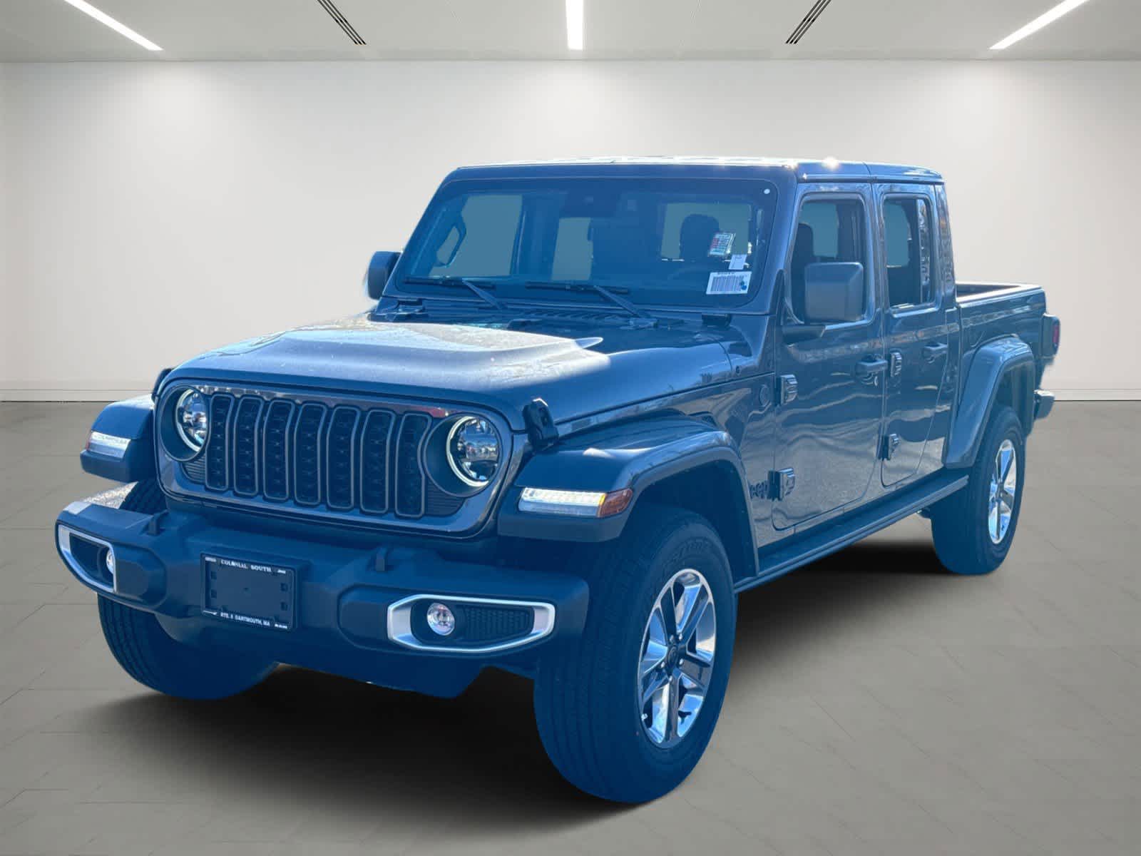 new 2024 Jeep Gladiator car, priced at $45,087