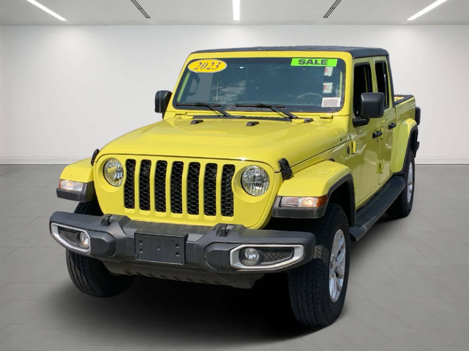 new 2023 Jeep Gladiator car, priced at $42,935