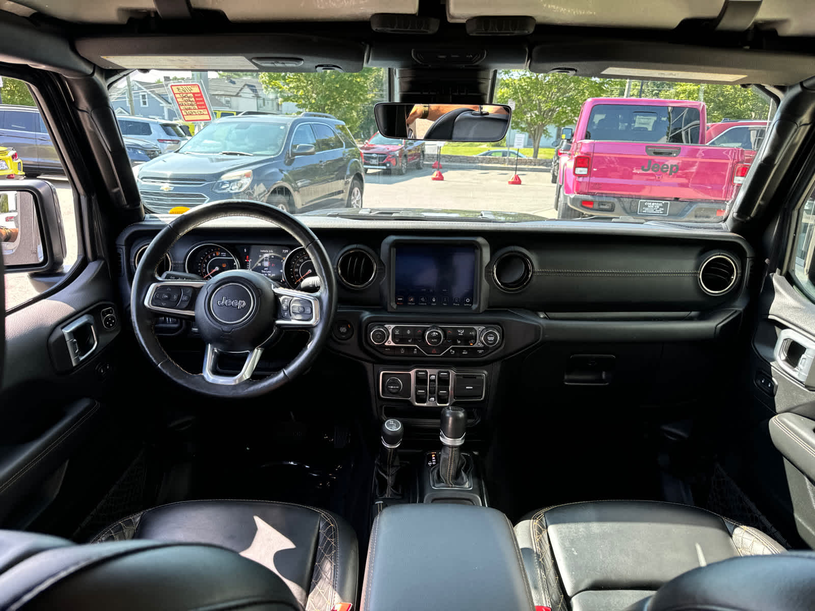 used 2021 Jeep Gladiator car, priced at $32,800