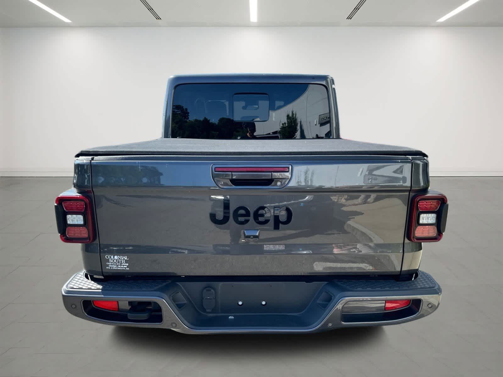 used 2021 Jeep Gladiator car, priced at $32,800