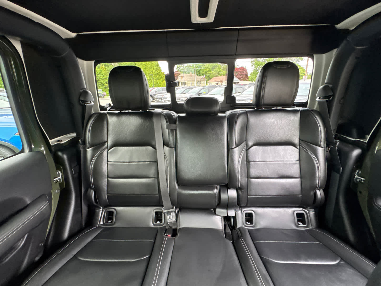 used 2023 Jeep Gladiator car, priced at $33,500