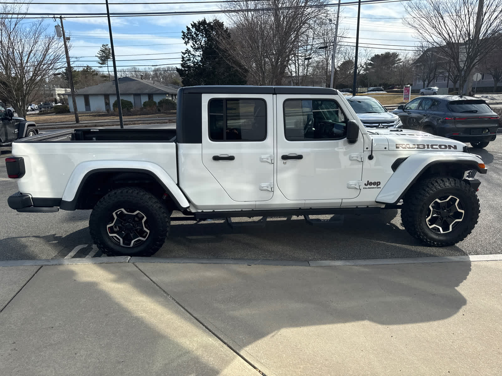 used 2021 Jeep Gladiator car, priced at $33,500