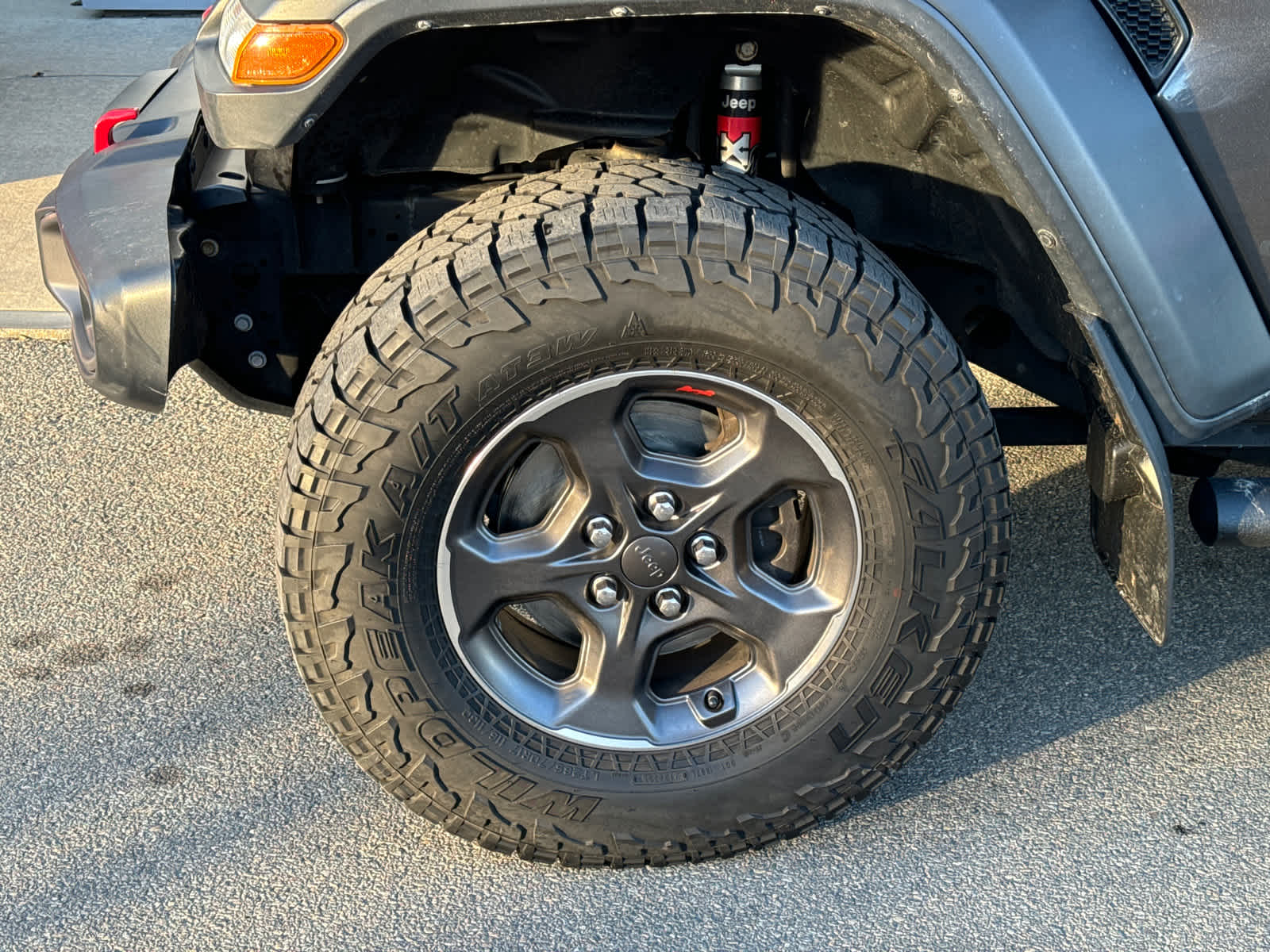 used 2020 Jeep Gladiator car, priced at $32,137