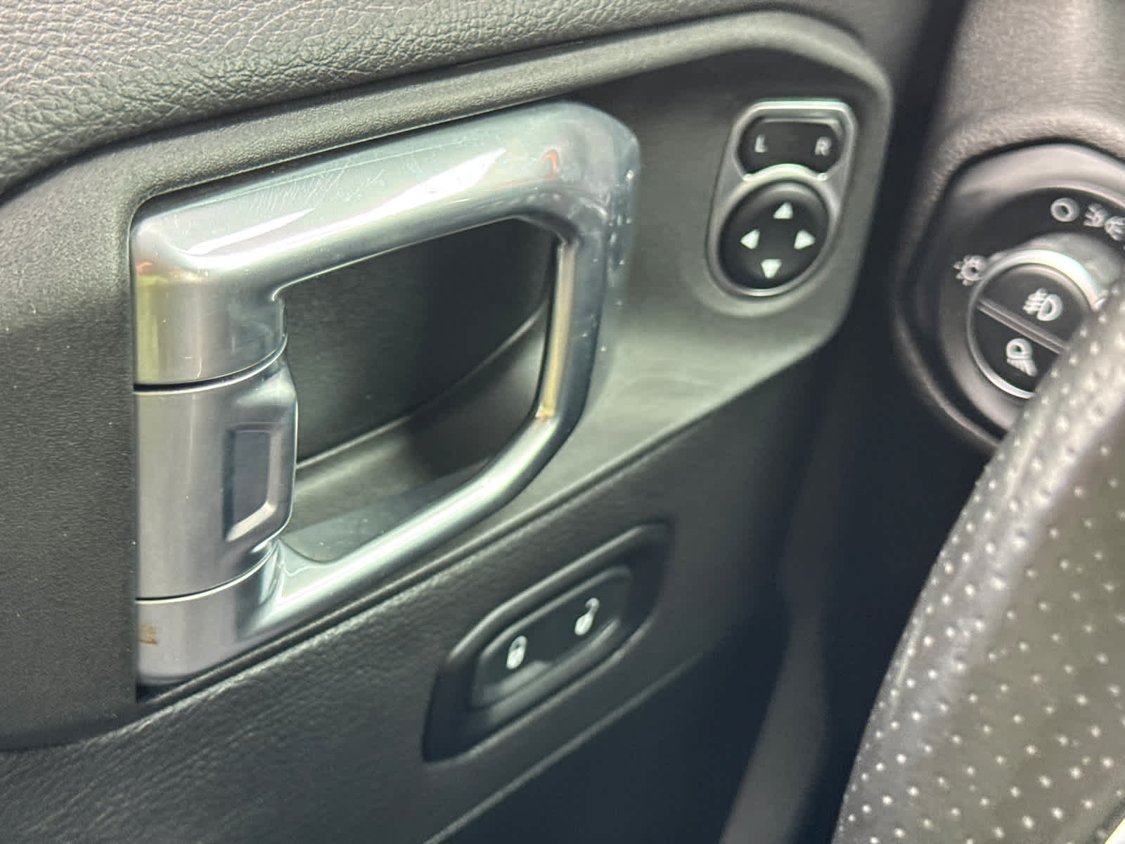 used 2021 Jeep Gladiator car, priced at $36,868