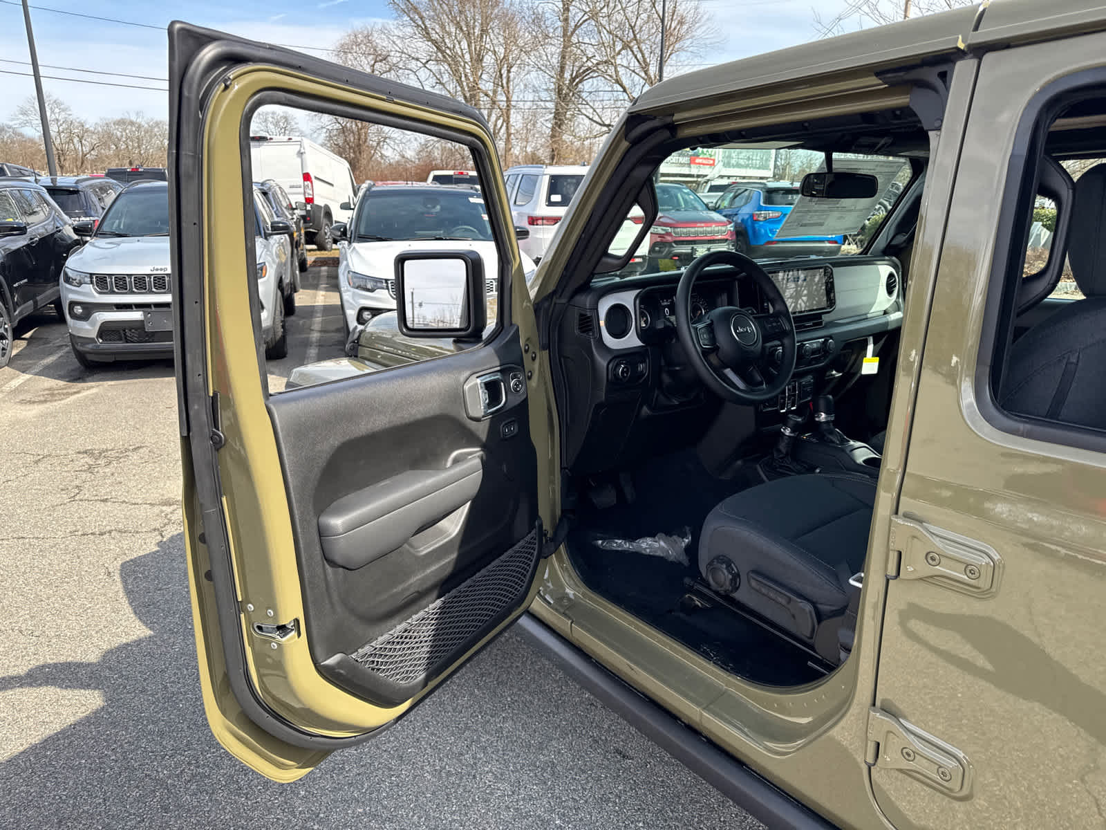 new 2025 Jeep Gladiator car, priced at $40,512