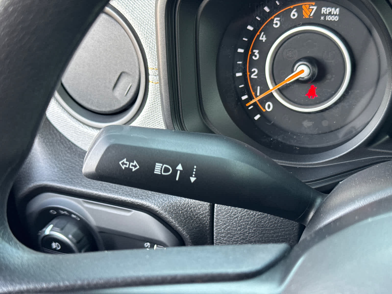 new 2025 Jeep Gladiator car, priced at $40,512