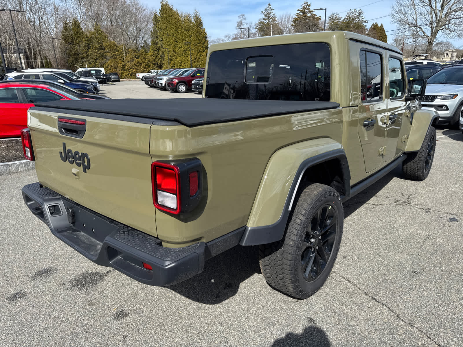 new 2025 Jeep Gladiator car, priced at $40,512