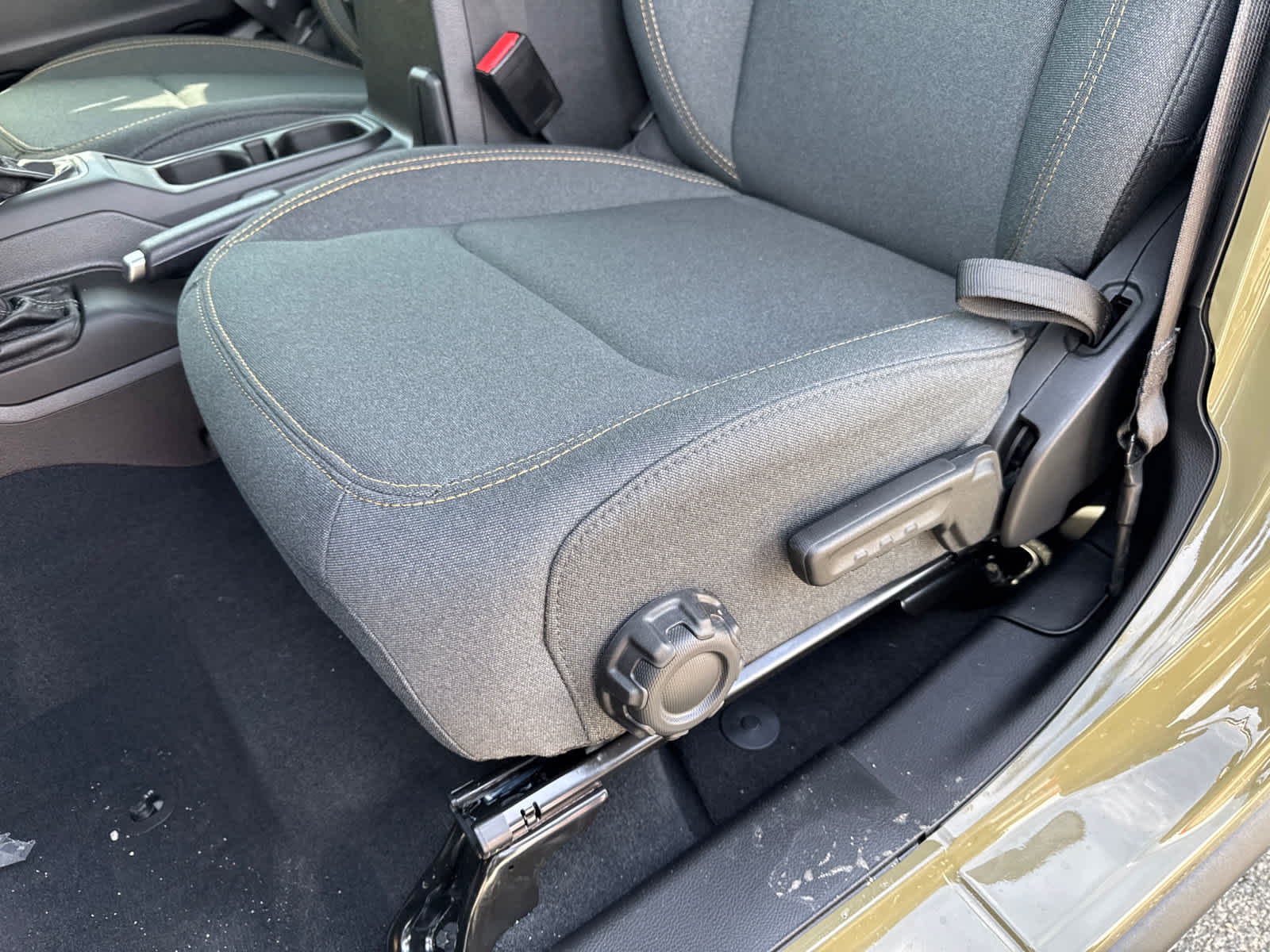 new 2025 Jeep Gladiator car, priced at $40,512