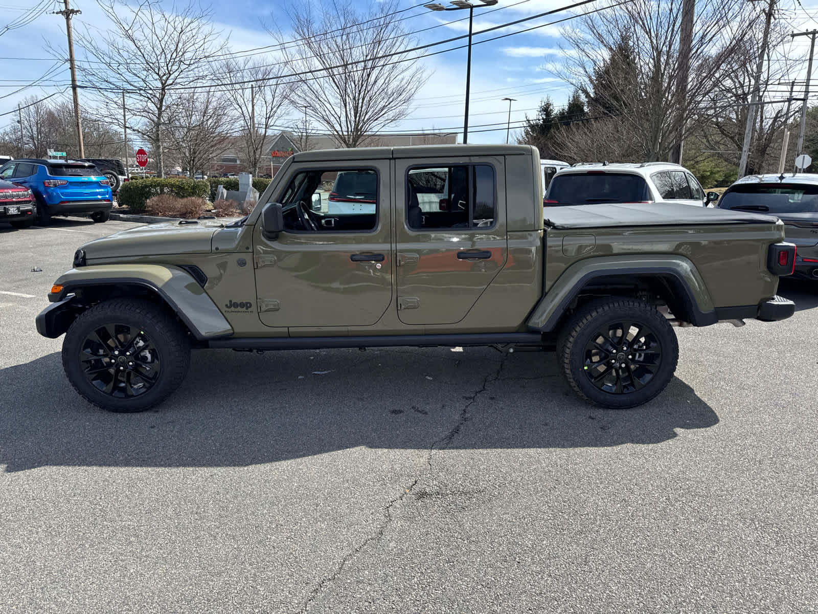 new 2025 Jeep Gladiator car, priced at $40,512
