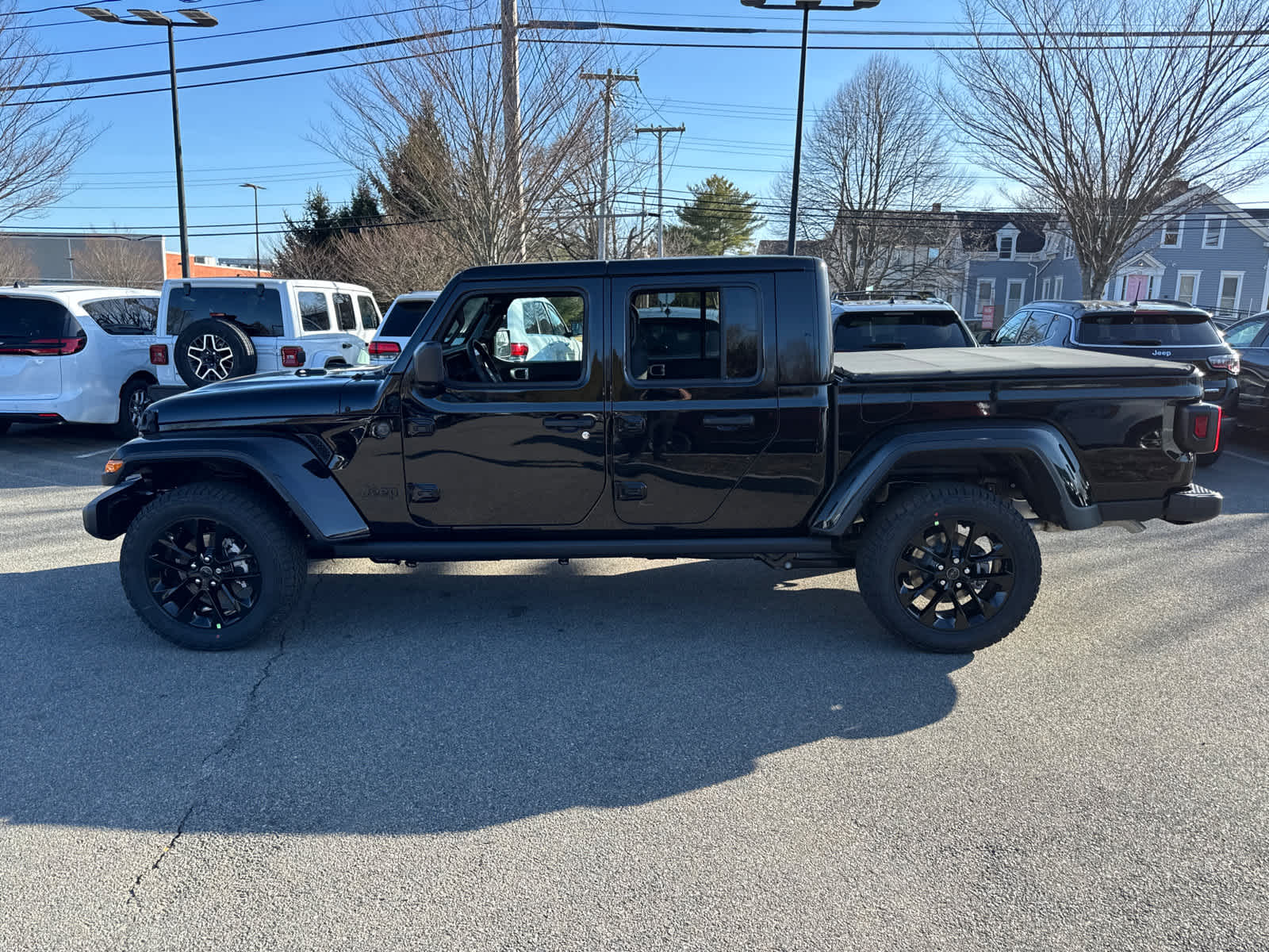 new 2025 Jeep Gladiator car, priced at $43,435