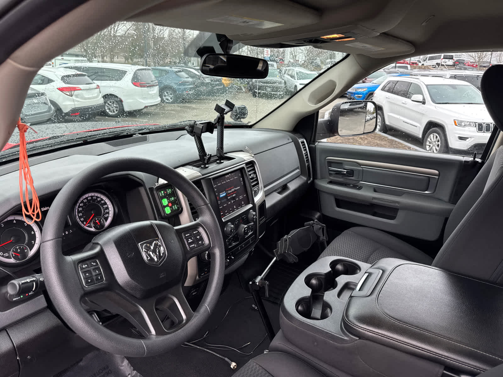 used 2019 Ram 1500 Classic car, priced at $29,900