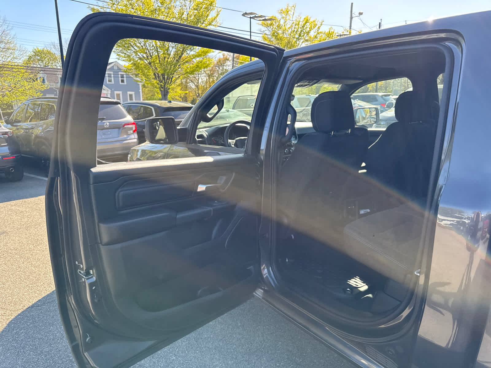 new 2025 Ram 1500 car, priced at $43,396