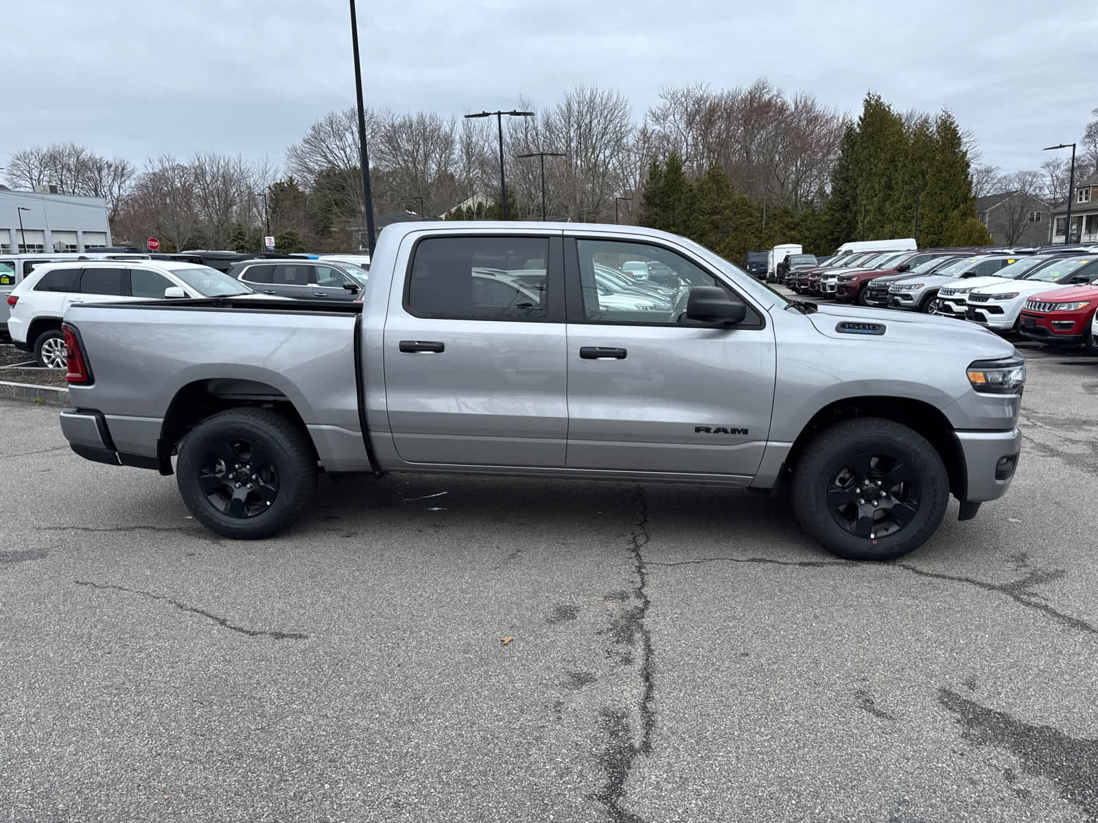 new 2025 Ram 1500 car, priced at $43,396