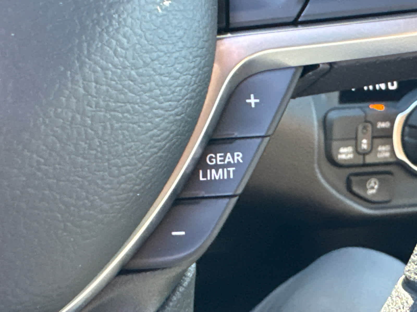 new 2025 Ram 1500 car, priced at $42,616