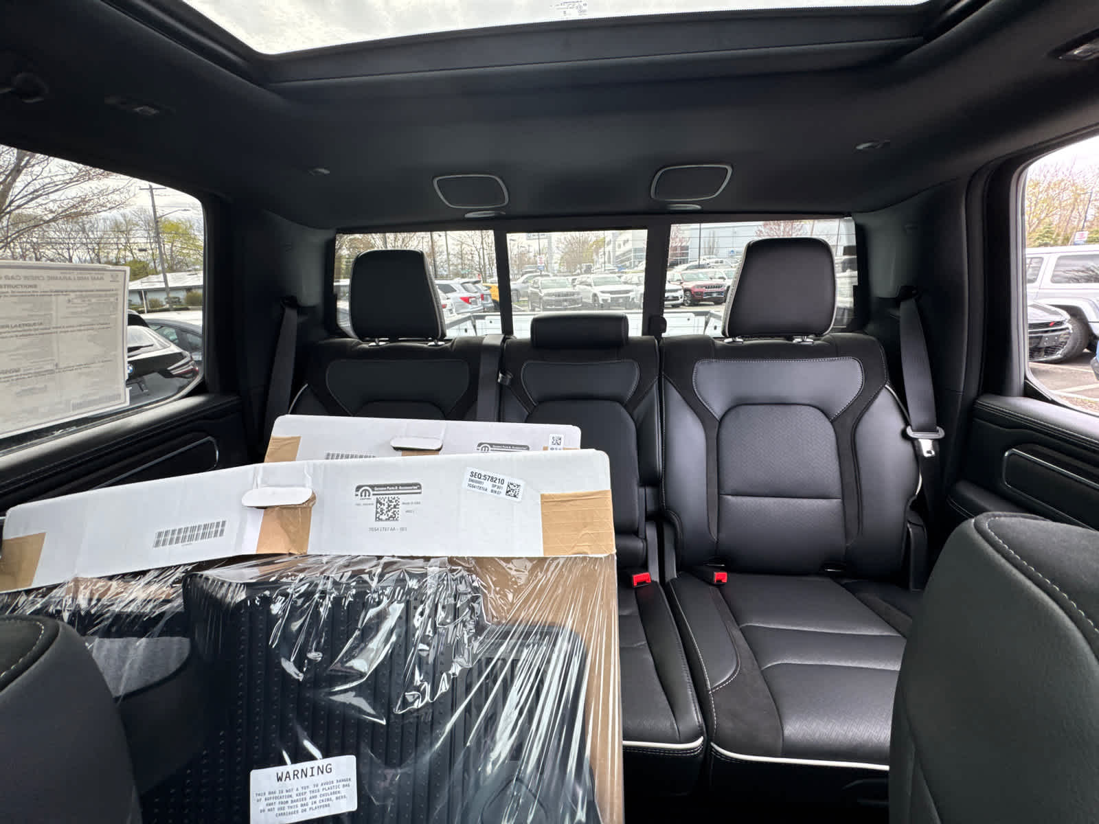 new 2025 Ram 1500 car, priced at $57,984