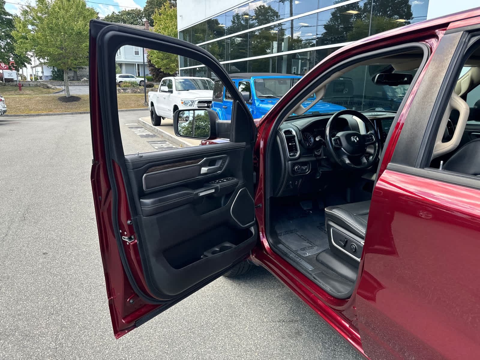 used 2020 Ram 1500 car, priced at $37,500