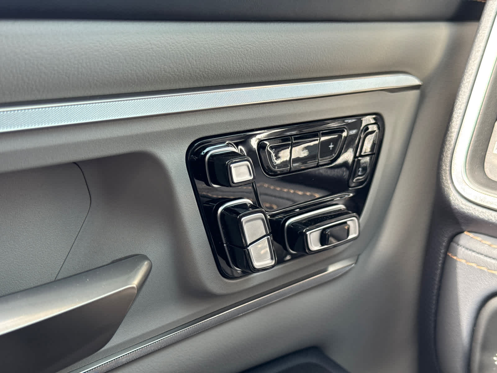 new 2025 Ram 1500 car, priced at $84,437