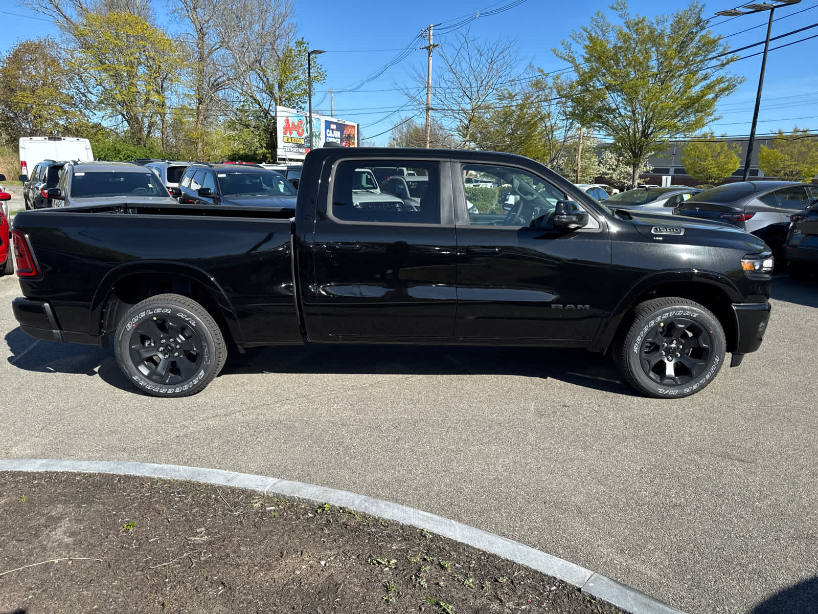 new 2025 Ram 1500 car, priced at $51,381