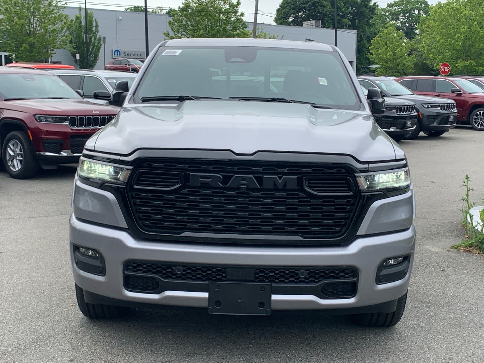 new 2025 Ram 1500 car, priced at $51,431