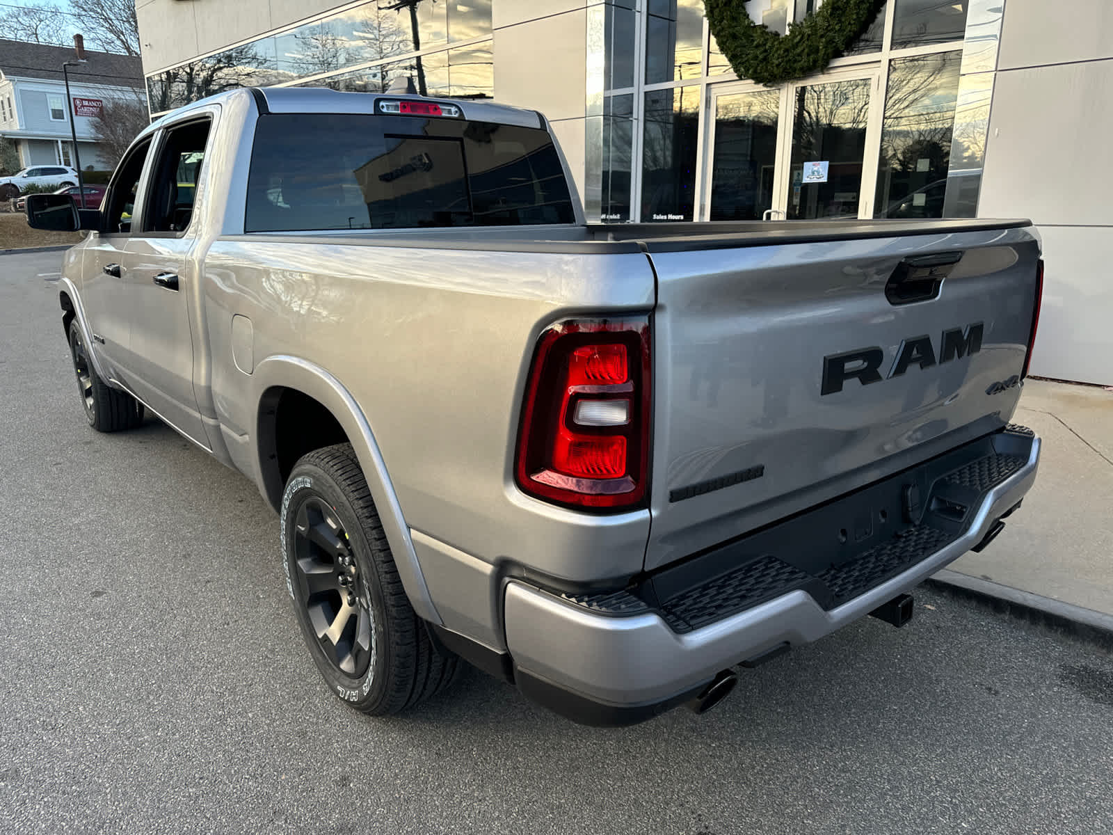 new 2025 Ram 1500 car, priced at $52,886