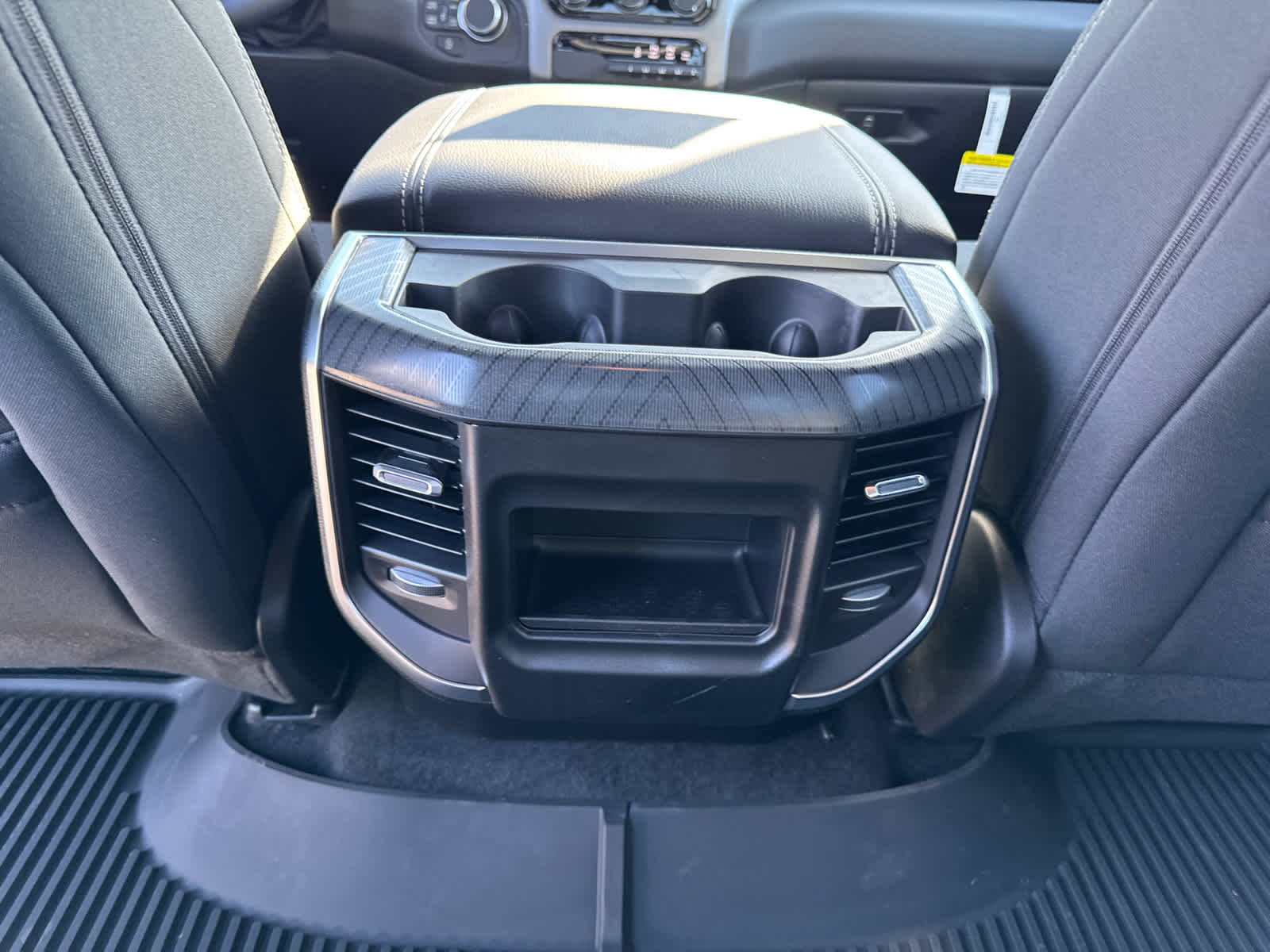 new 2025 Ram 1500 car, priced at $47,582