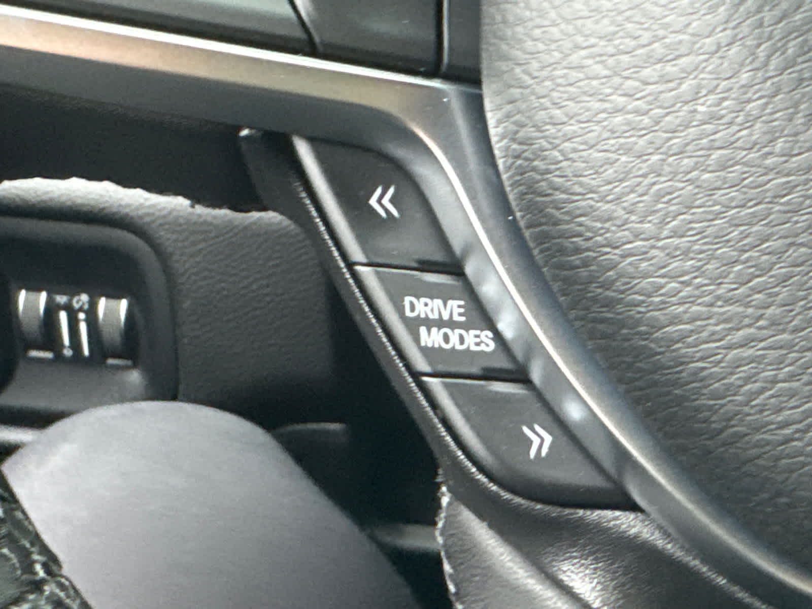 new 2025 Ram 1500 car, priced at $51,431