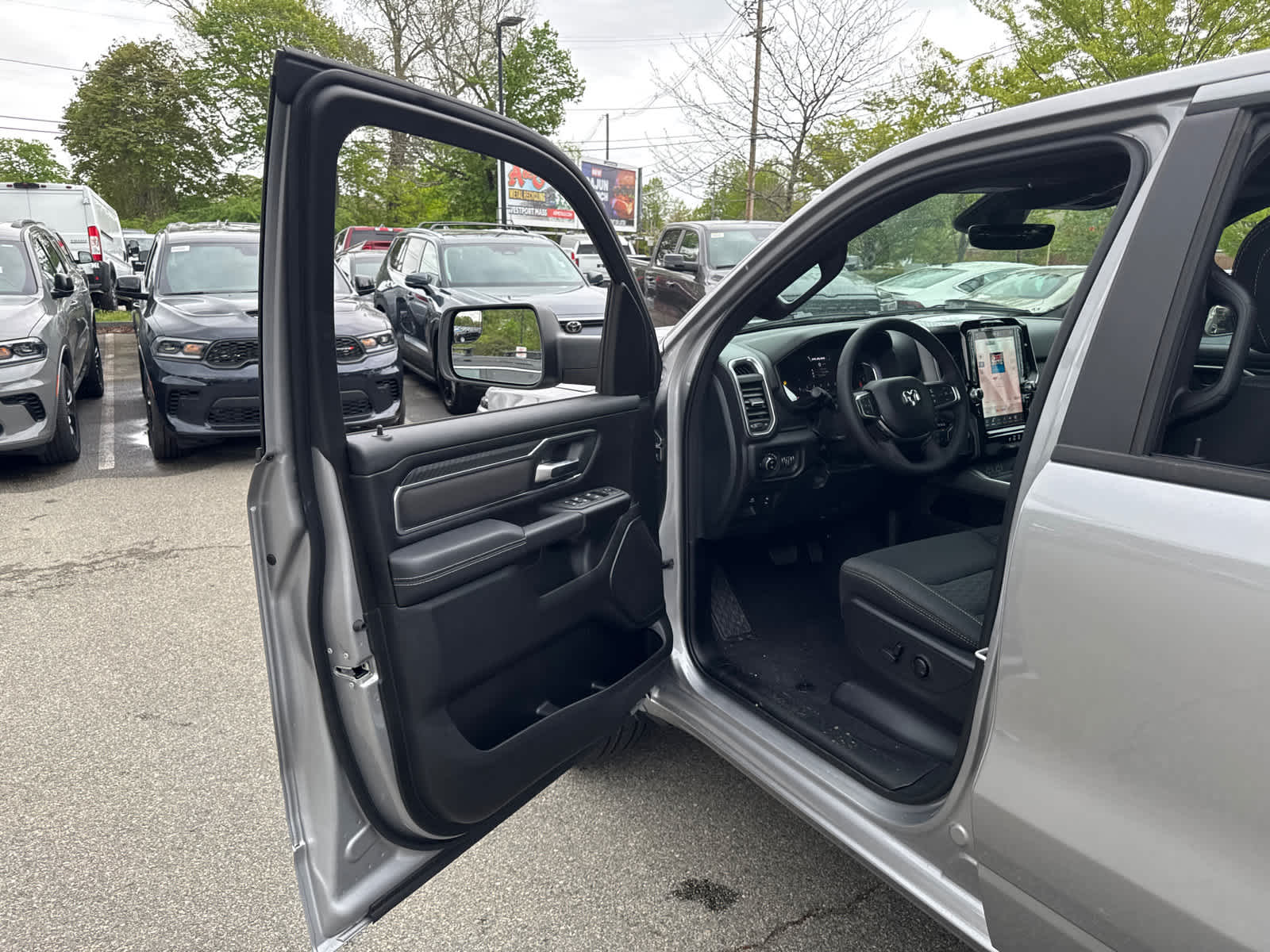 new 2025 Ram 1500 car, priced at $51,431