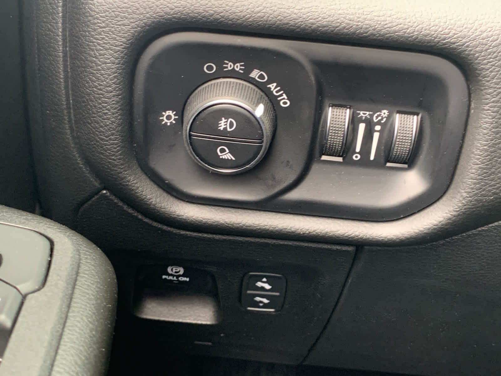 new 2025 Ram 1500 car, priced at $49,231