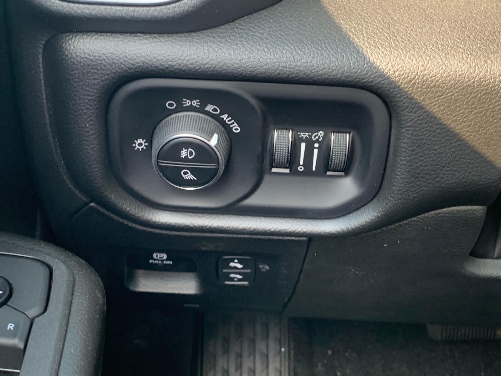new 2025 Ram 1500 car, priced at $51,384