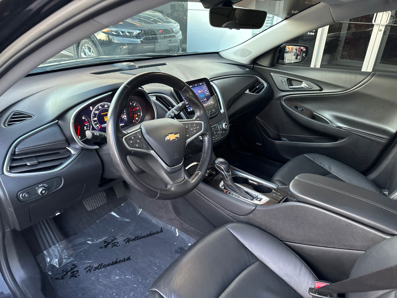 used 2022 Chevrolet Malibu car, priced at $24,400