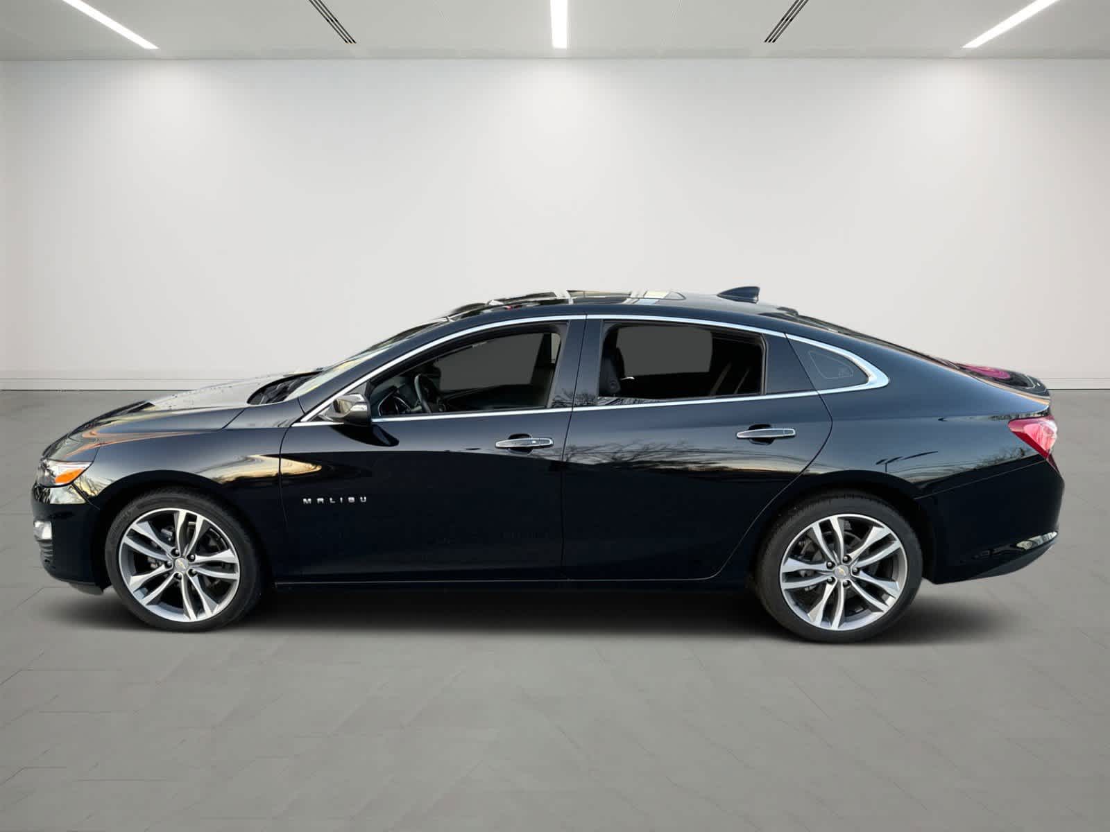 used 2022 Chevrolet Malibu car, priced at $24,400