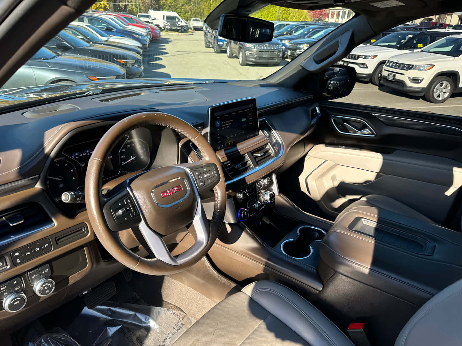 used 2021 GMC Yukon car, priced at $48,700