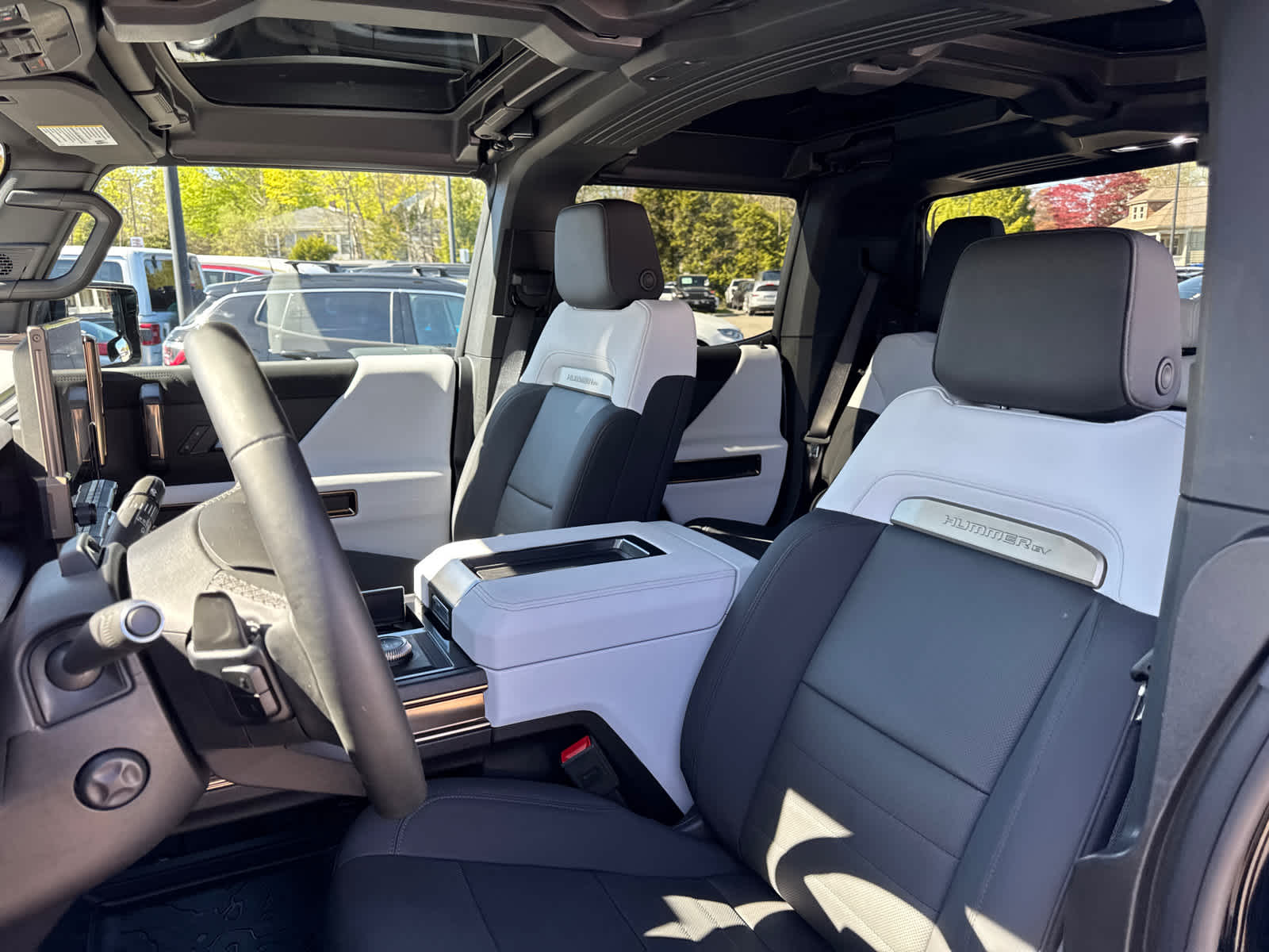 used 2025 GMC HUMMER EV Pickup car, priced at $86,579