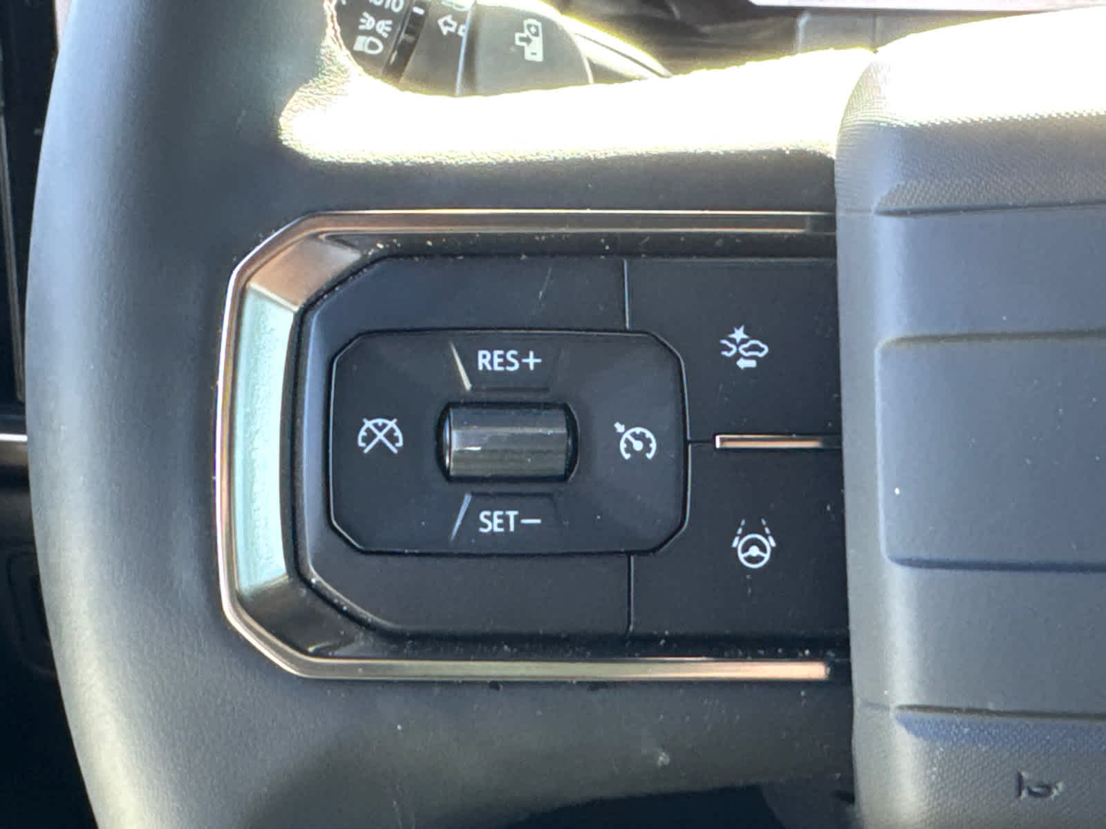 used 2025 GMC HUMMER EV Pickup car, priced at $86,579