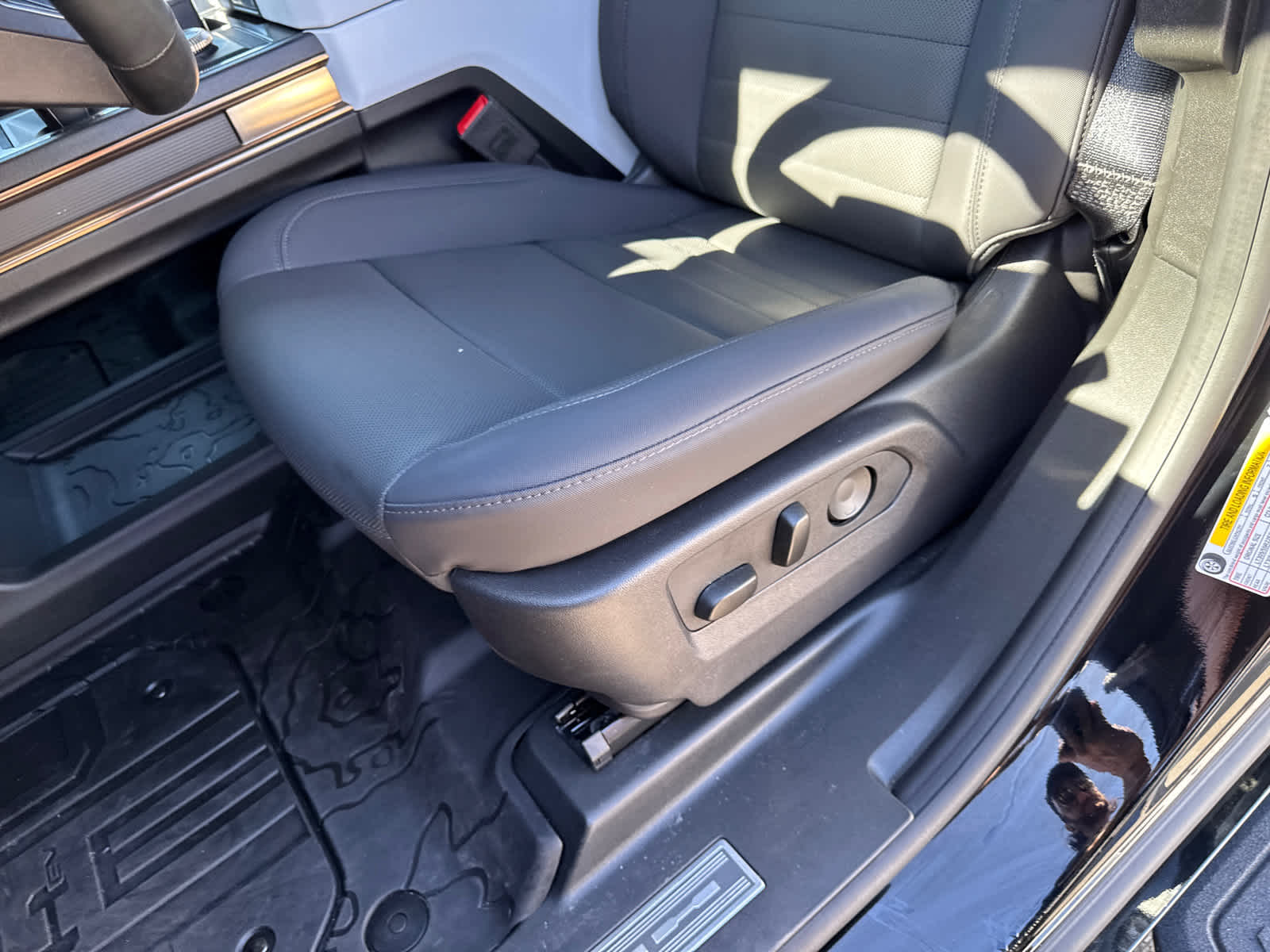 used 2025 GMC HUMMER EV Pickup car, priced at $86,579