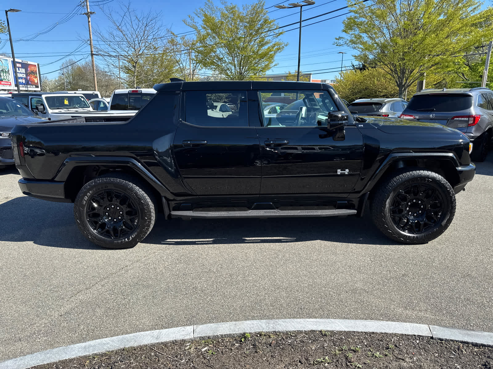 used 2025 GMC HUMMER EV Pickup car, priced at $86,579