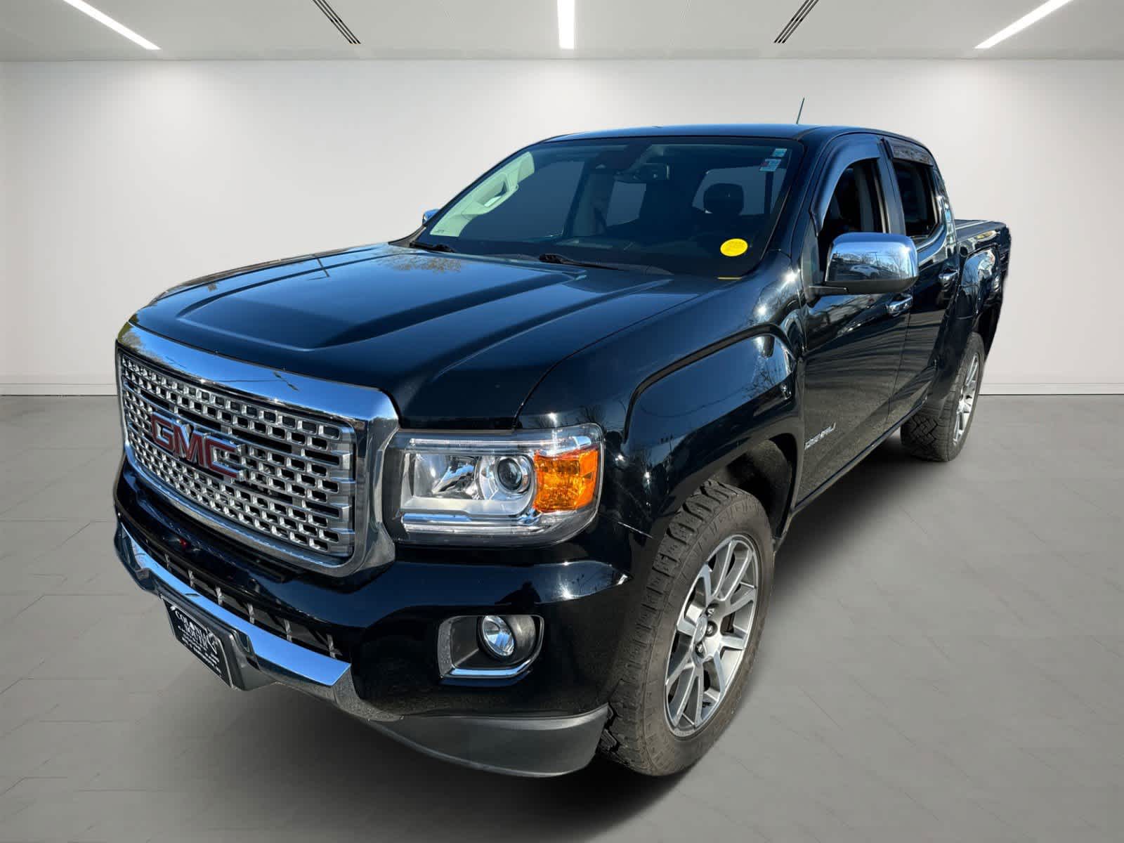 used 2020 GMC Canyon car, priced at $28,400