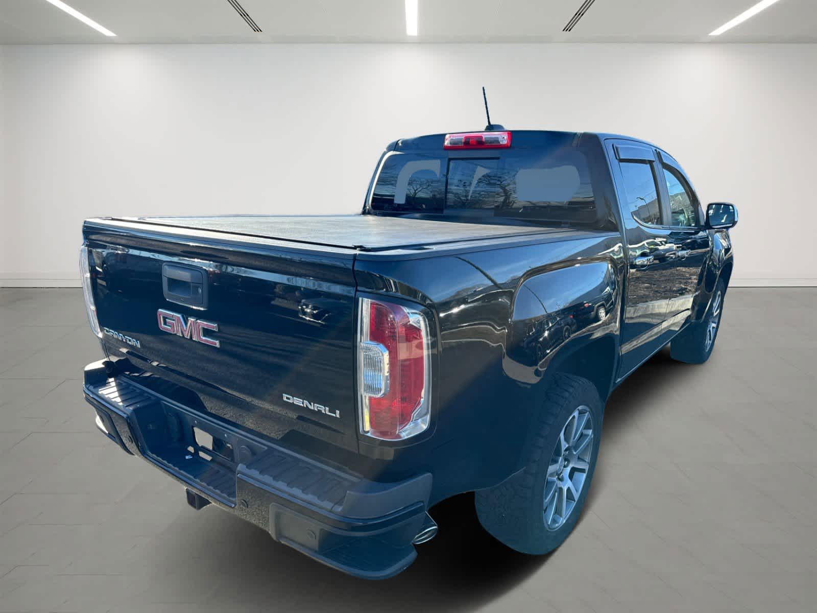 used 2020 GMC Canyon car, priced at $28,400